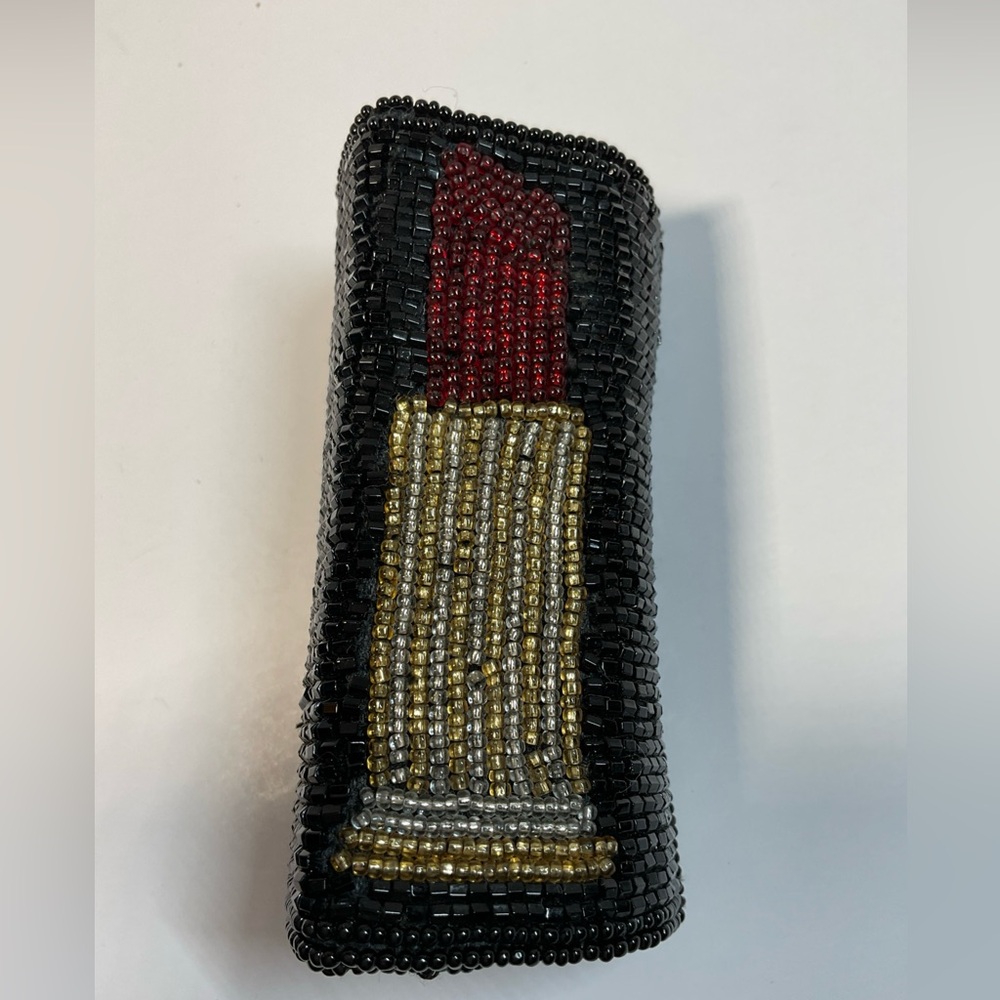 Vintage Victory beaded lipstick case snap  mirror beaded lipstick pattern